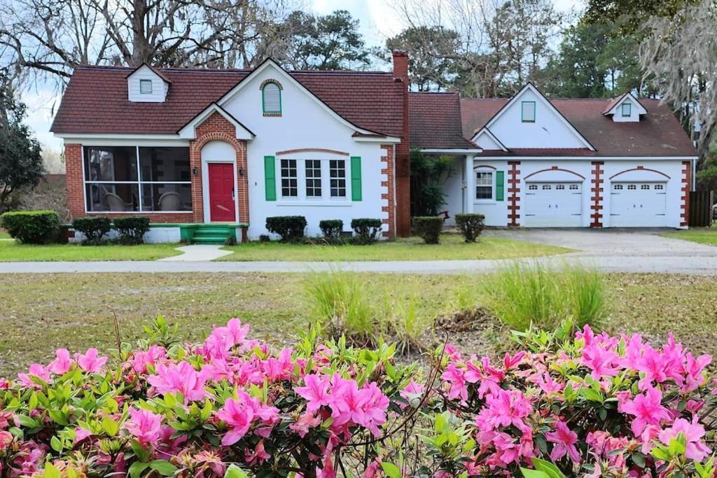 A Retro Rejuvenation Villa Midway Eksteriør billede